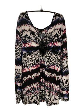 Ashley Stewart V-Neck Long Sleeve Sharkbite, Beaded Center Top Women's Sz 22-24